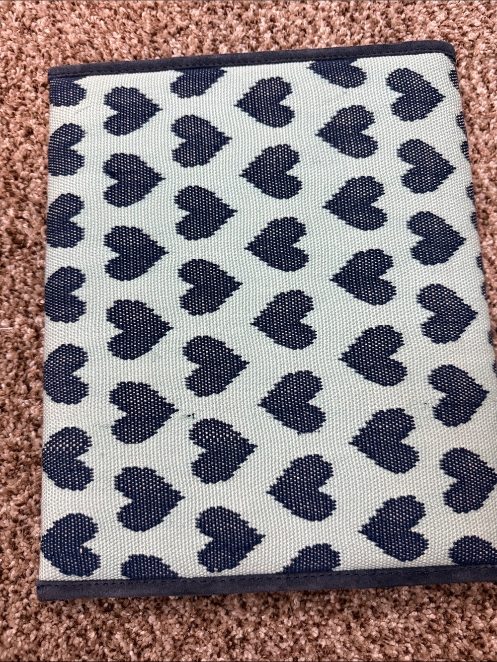 Blue Heart Pattern “Sweater Weather Clutch” WKND WYFR - Picture 3 of 5